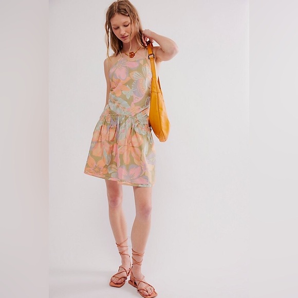 Free People Dresses & Skirts - Free People Desserted Island Mini Floral Boho Beach Dress Size Small New
